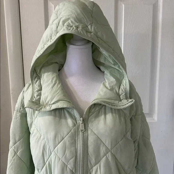 Free People movement mint green quilted jacket xxs over sized - Picture 5 of 10